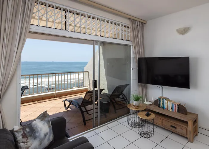 22 Bronze Bay - By Stay In Umhlanga